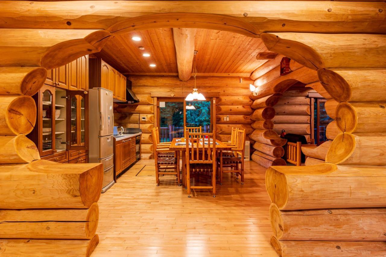 Sengokuhara Canadian Log Holiday home